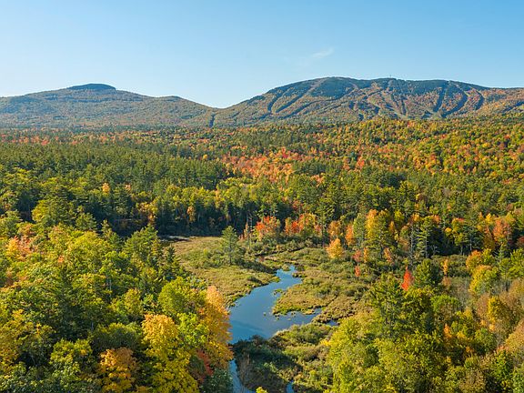 3rd image of 755 & 761 Sunday River Road