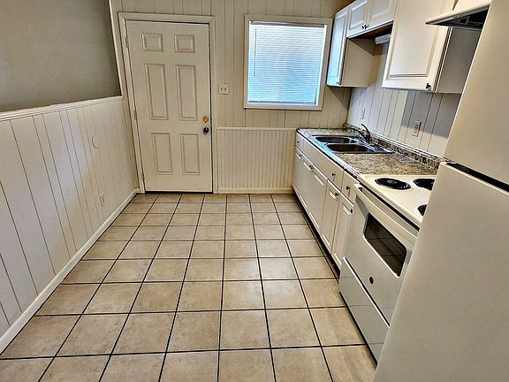 3rd image of 4106 Broyles Ave SW #H