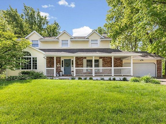 2nd image of 1408 Jake Ln