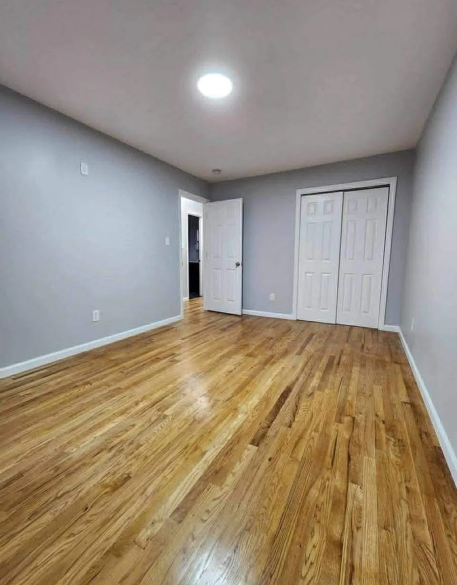 3 bed, 1100 sqft, $2,500 — Photo 4