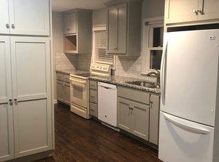 209 SE 7th St, Lees Summit, MO 64063