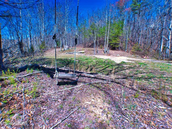 243 Shady Rd, Oliver Springs, TN 37840