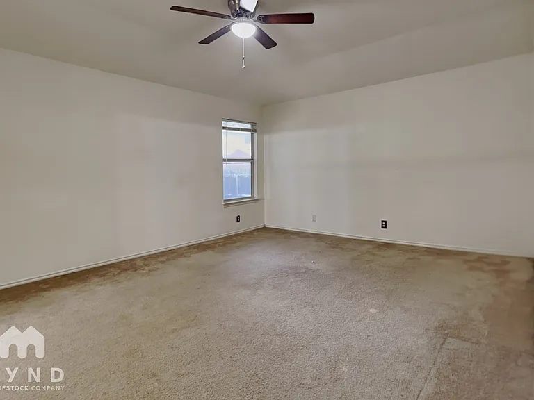 4611 Echo Lake Dr — Photo 7