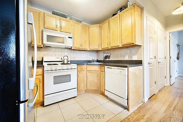 Sold by Town Residential | media 3