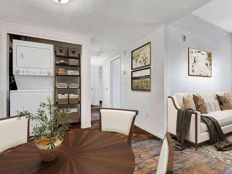 Maryland Villas Apartments — Photo 1
