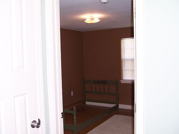 5th image of 2218 Saint Mary Ave