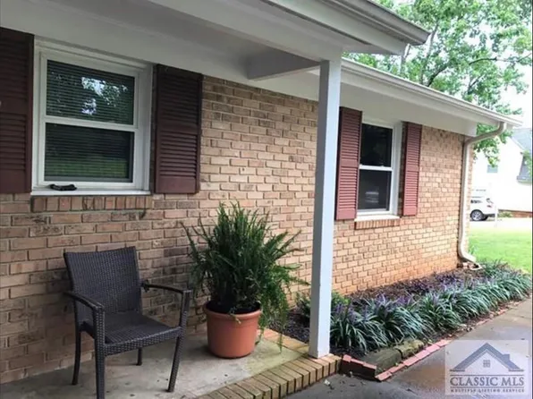 175 Pineview Dr, Athens, GA 30606