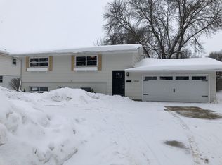 1908 3rd St, Brookings, SD 57006