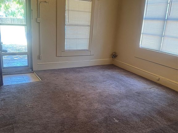2nd image of 1011 Turner St