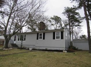 7 Leisure Ln, East Wareham, MA 02538