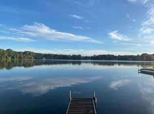 10964 Hillway Dr, White Lake, MI