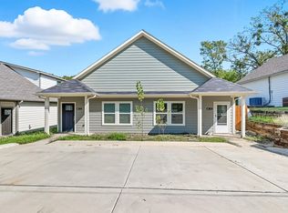 419 E Elm St #421, Denison, TX 75021