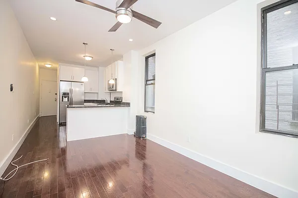 Rented by New Amsterdam Realty Group | media 10