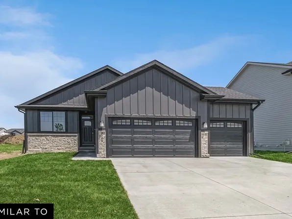 406 NE 59th St, Ankeny, IA 50021