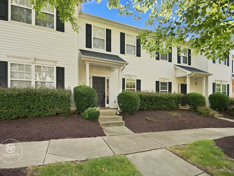 18478 Streamline Ct