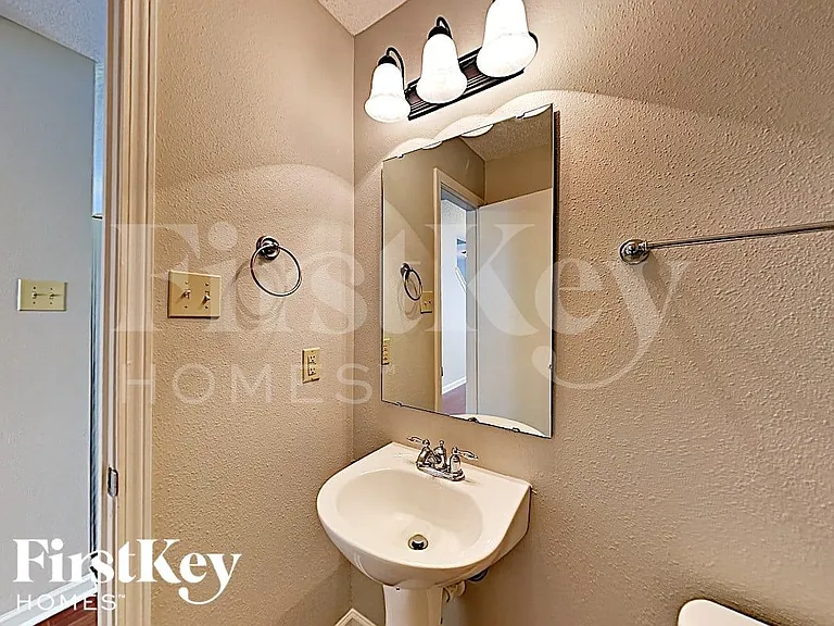 4234 Kellybrook Dr — Photo 14