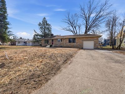 1446 Shryer Ave W, Roseville, MN, 55113