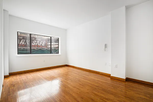 Rented by MNS | media 15