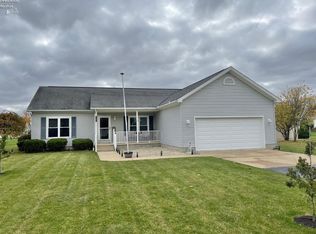 381 Nathan Dr, Clyde, OH 43410