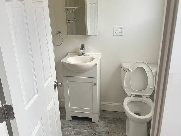 21 Sheafe St #7D — Photo 4