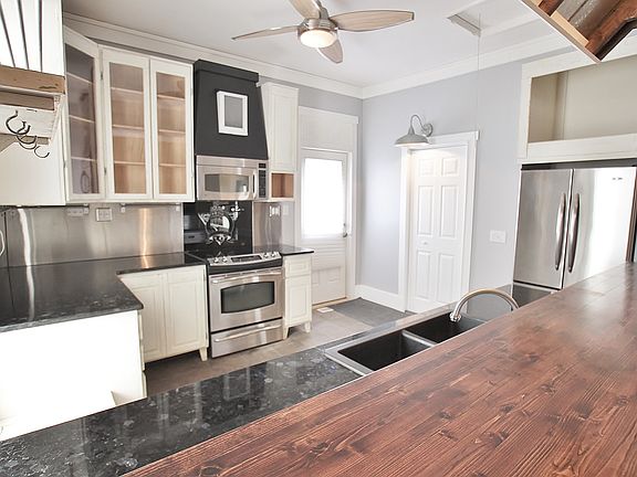 Beautiful, updated kitchen