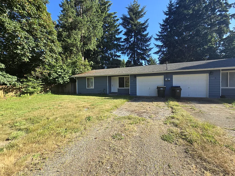 9625 Evergreen Valley Rd SE #B — Photo 2