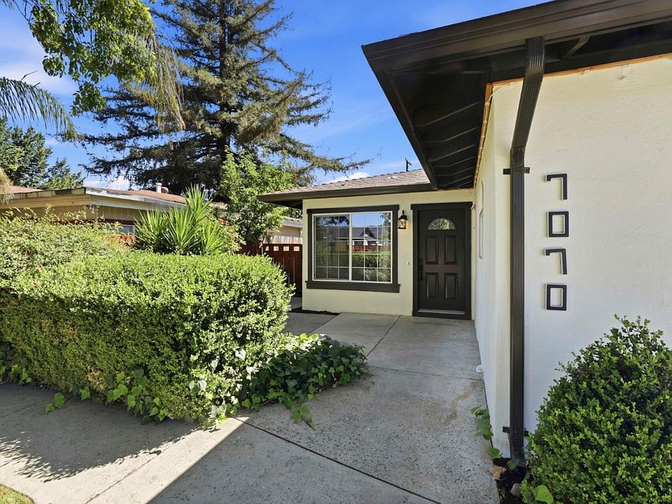 7070 Hanna St, Gilroy, CA 95020 | Zillow