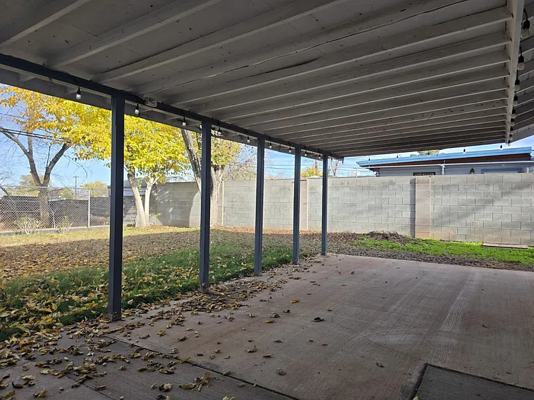367 Cedar St — Photo 34