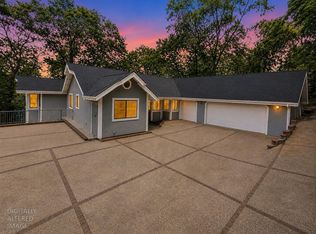 19770 Explorer Dr, Penn Valley, CA 95946