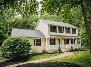 5 Laurel Dr, Killingly, CT 06241