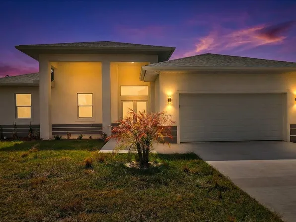 442 Mercedes Ct, Lehigh Acres, FL 33972