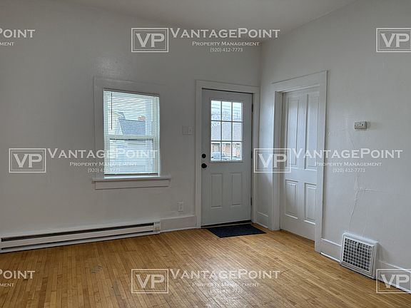 2nd image of 326 S Quincy St #3