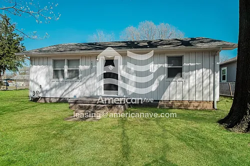 1627 N Atlanta Ct Photo 1