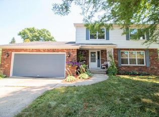 1013 Montevideo Dr, Lansing, MI 48917