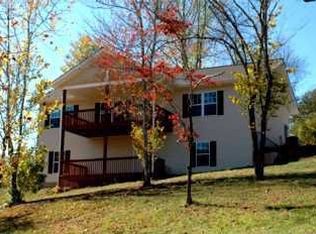112 N View Cir, Hayesville, NC 28904