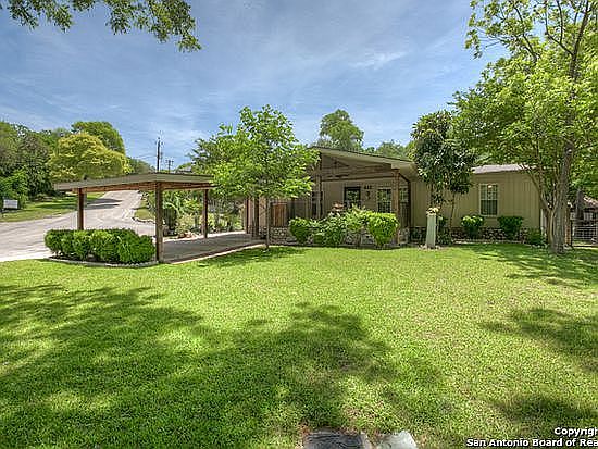 1st image of 452 River Bend Dr
