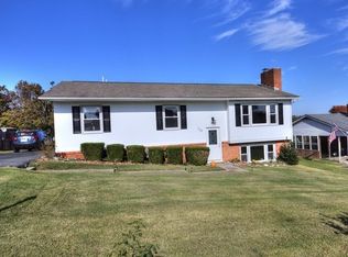 119 River View Dr, Verona, VA 24482