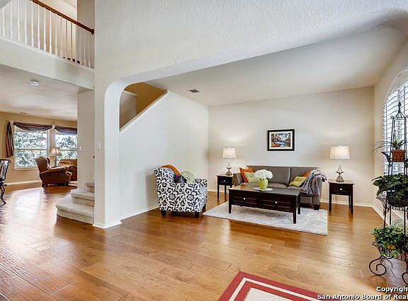 4th image of 22442 Navasota Cir