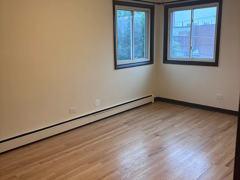 424 Elgin Ave #8 — Photo 10