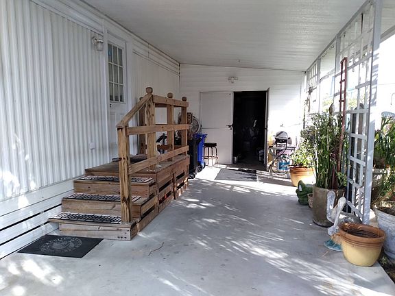 3rd image of 244 N Harbor Dr