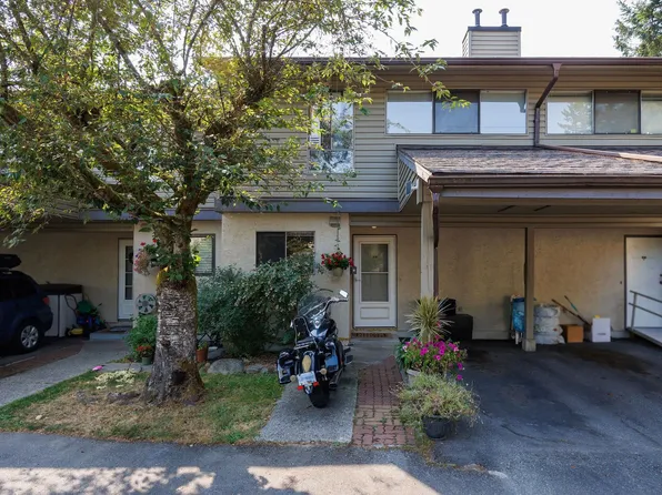 1174 Inlet St #21, Coquitlam, BC V3B 6E4