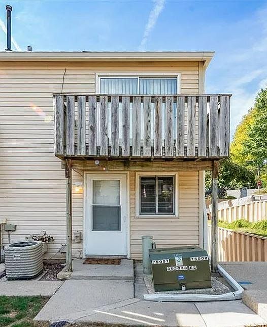 1st image of 81 Maude Ave APT E