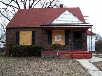 1st image of 15515 Park Grove St