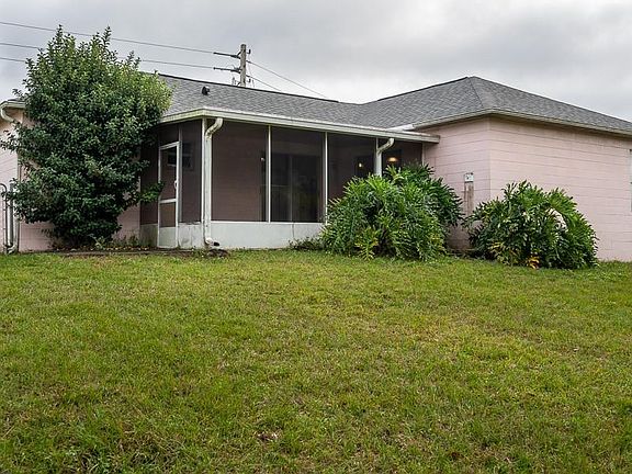 4th image of 3376 Courtland Blvd