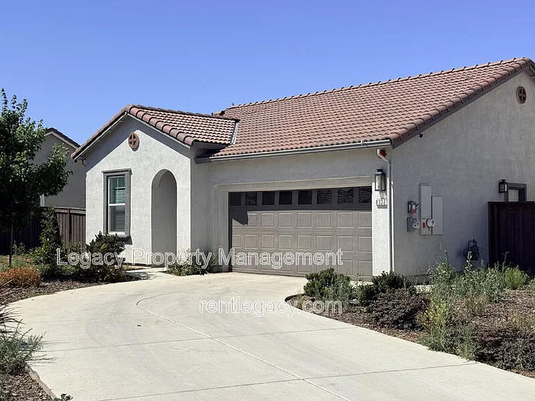 8332 Taylormade Way — Photo 2