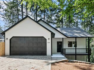 626 S 73rd St, Springfield, OR 97478