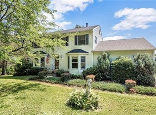 32 Calvin Ln, Newburgh, NY 12550