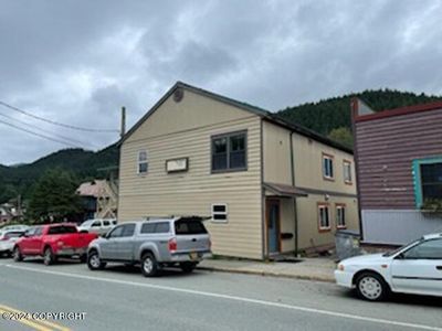 911 3rd St, Douglas, AK, 99824
