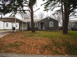 703 Davis St NW, Ardmore, OK 73401