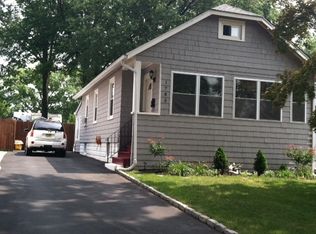 1785 Rutherford St, Rahway, NJ 07065